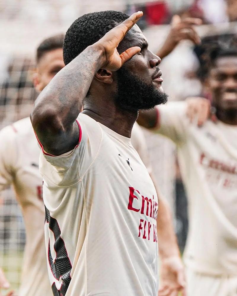 铜梁龙再发感谢信：感谢各界支持厚爱，共期中国足球灿烂明天