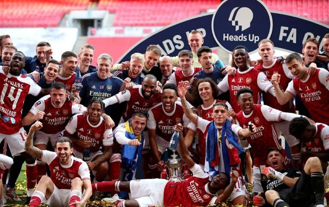 斯洛特：最近几周我们都经历了考验，球队必须拼搏并继续战斗