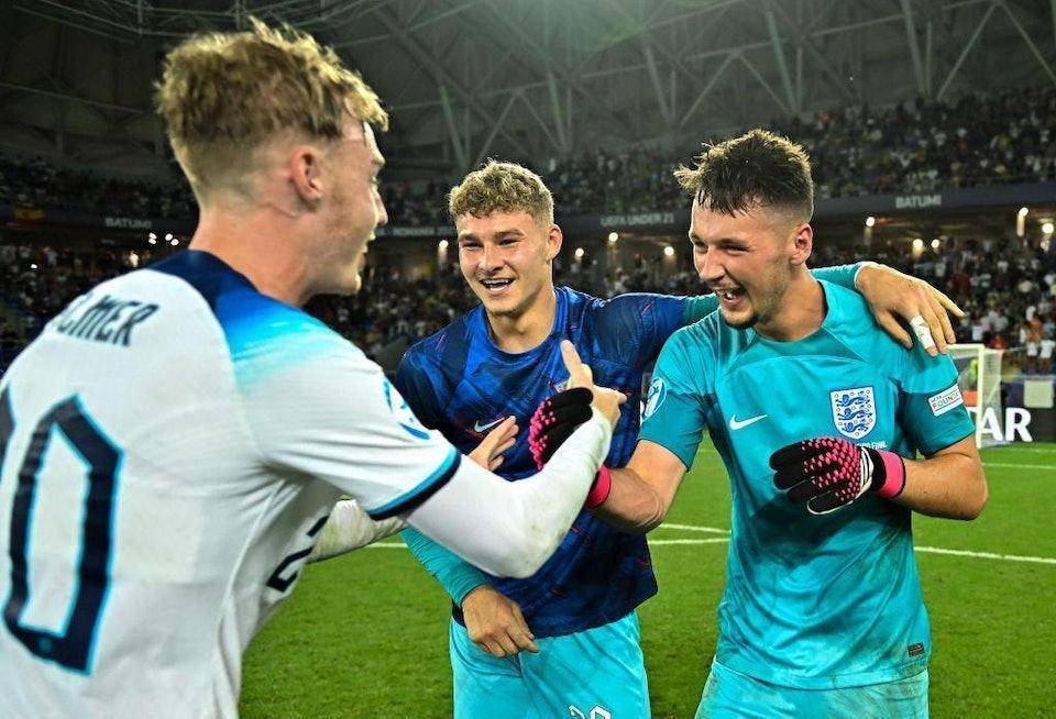 西甲半场：亚当斯门前造险，瓦伦西亚暂0-0塞维利亚