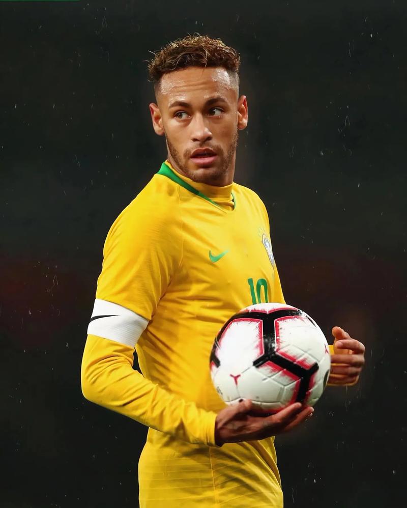 埃迪·豪：我们今天防守做得不好，换乔林顿因为他腹股沟有伤