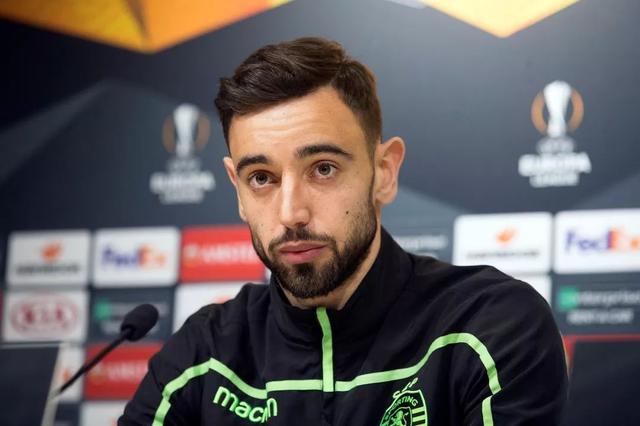 绿茵上的精准艺术：高尔夫运动的优雅与坚守